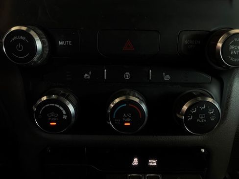 Used 2024 RAM 1500 Lone Star AWD/4WD image 32