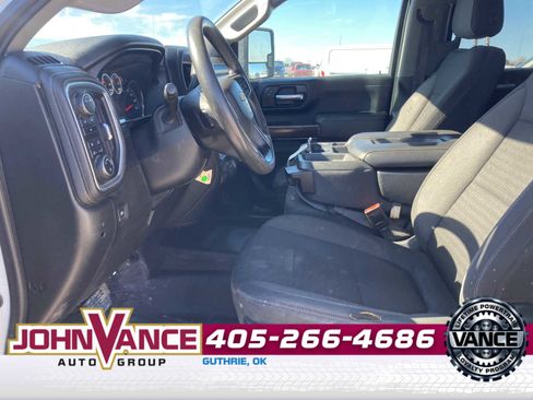 Used 2020 Chevrolet Silverado 2500 LT image 4