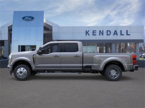 New 2026 Ford F450 XLT w/ XLT Premium Package image 3