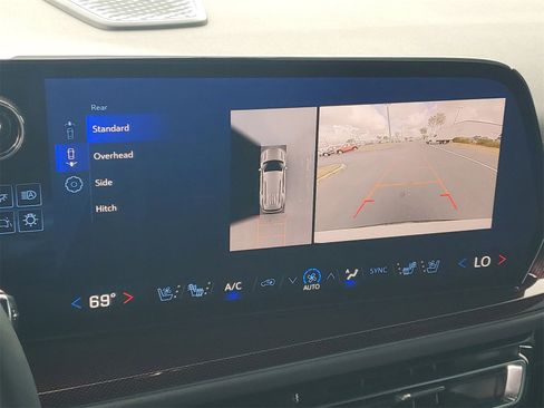 Used 2025 Chevrolet Traverse RS w/ LPO, Floor Liner Package image 28