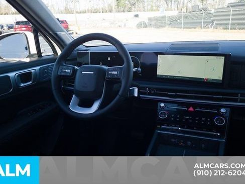 Used 2025 Hyundai Santa Fe Limited image 21
