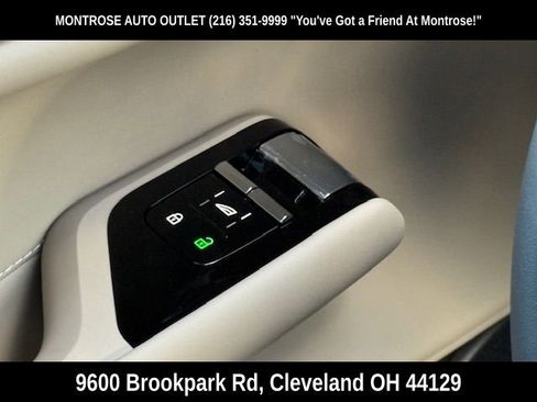 New 2025 Volvo EX90 Plus image 34