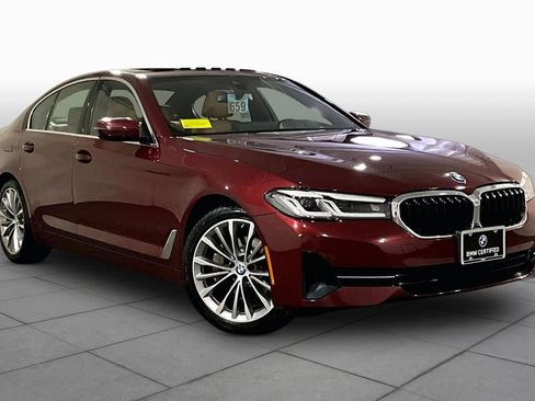 Used 2023 BMW 530i xDrive w/ Premium Package AWD/4WD image 2