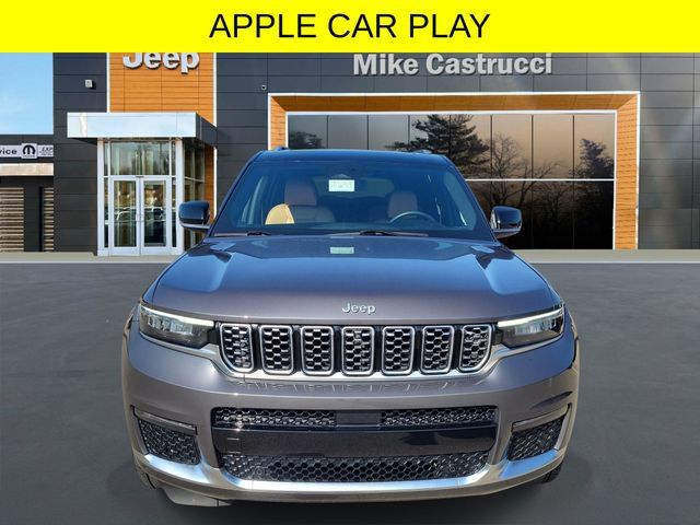 Used 2022 Jeep Grand Cherokee L Summit AWD/4WD image 2