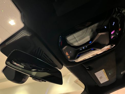 New 2026 BMW M5 Touring image 21