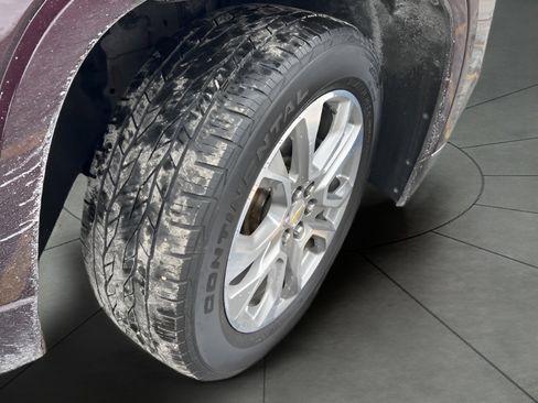 Used 2019 Chevrolet Traverse Premier image 40