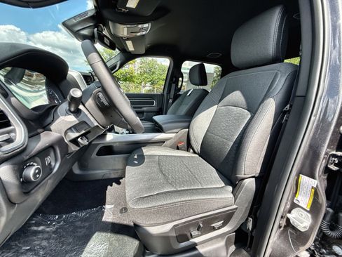 New 2025 RAM 2500 Big Horn image 12