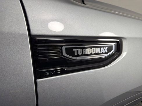 Used 2025 GMC Sierra 1500 Elevation image 15