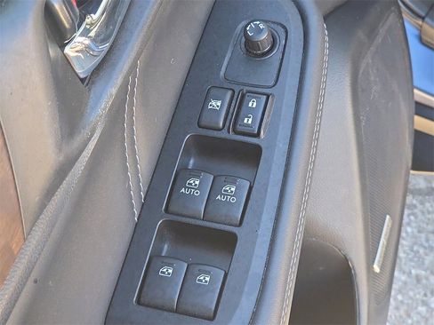 Used 2018 Subaru Outback 2.5i Limited image 17