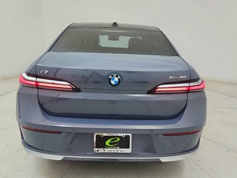 Used 2023 BMW i7 xDrive60 image 5