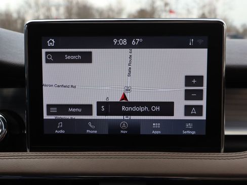 Used 2021 Lincoln Corsair AWD w/ Premium Package image 11