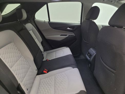 Used 2020 Chevrolet Equinox LT image 19
