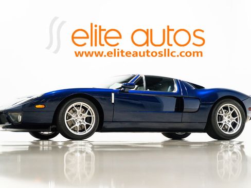 Used 2005 Ford GT RWD image 1