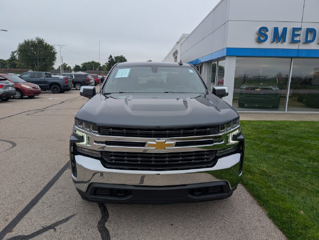 Used 2021 Chevrolet Silverado 1500 LT AWD/4WD image 3