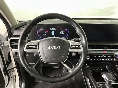 Used 2024 Kia Telluride S w/ S Sunroof Package AWD/4WD image 14
