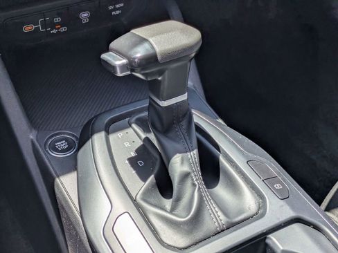 Used 2025 Kia K4 FWD image 23