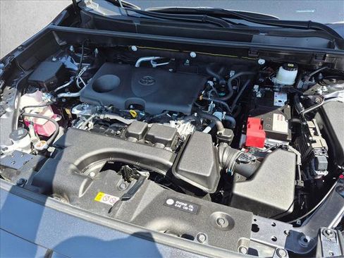 Used 2025 Toyota RAV4 LE FWD image 23