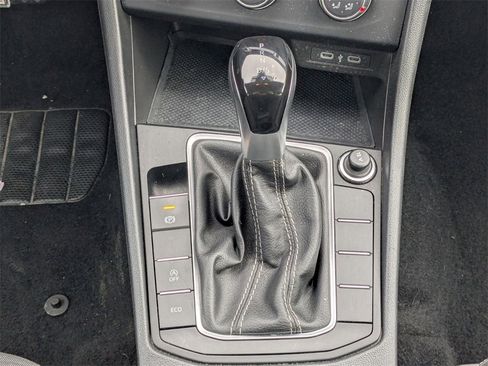 Used 2024 Volkswagen Jetta S image 25