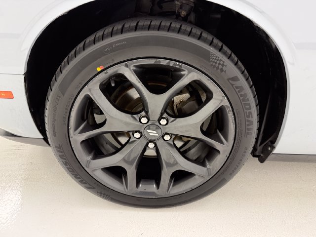 Used 2020 Dodge Challenger SXT w/ Blacktop Package RWD image 7
