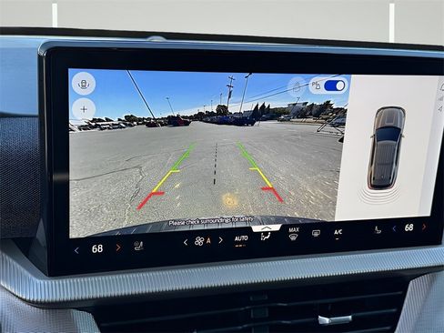 New 2025 Ford Explorer Active w/ Active Comfort Package image 15