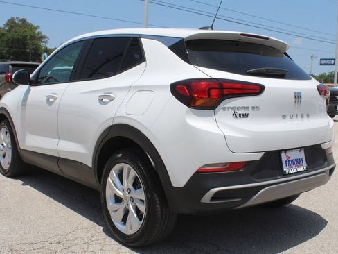 Used 2024 Buick Encore GX Preferred FWD image 8