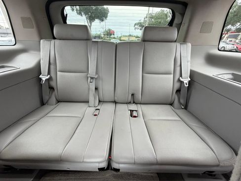 Used 2011 Chevrolet Tahoe LTZ RWD image 15