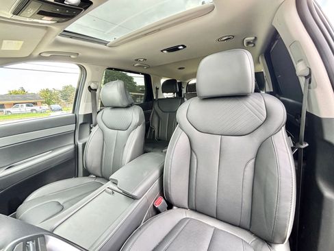 Used 2025 Hyundai Palisade SEL image 8