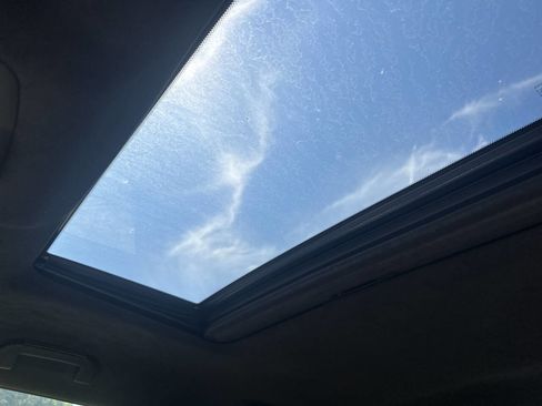 Used 2015 INFINITI QX80 Limited w/ All Season Package image 32