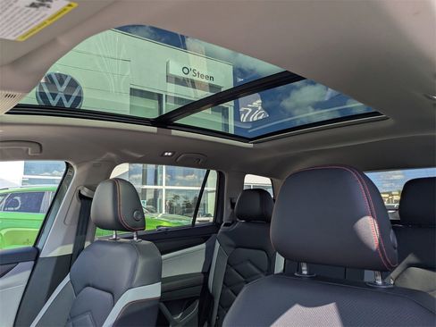 New 2026 Volkswagen Atlas Peak Edition image 23
