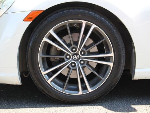 Used 2014 Scion FR-S image 30