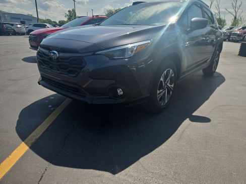 Used 2026 Subaru Crosstrek 2.0i Premium AWD/4WD image 3