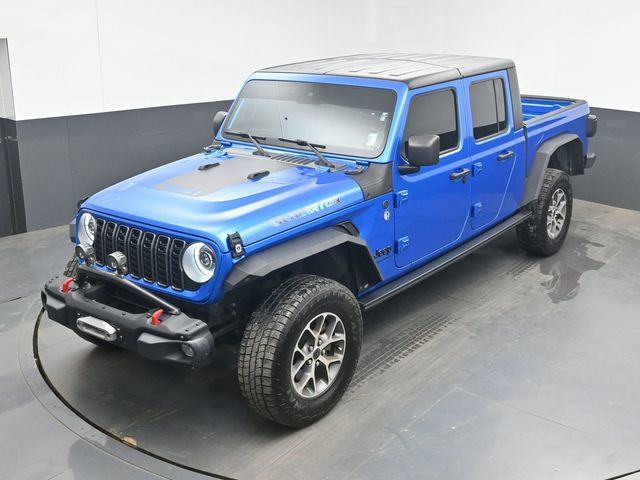 Used 2024 Jeep Gladiator Sport AWD/4WD image 32