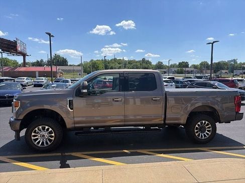 Used 2022 Ford F350 Lariat AWD/4WD image 3