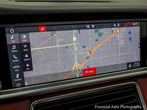 Used 2018 Porsche Panamera 4S image 20