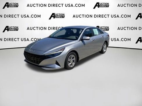 Used 2022 Hyundai Elantra SE w/ Cargo Package FWD image 1