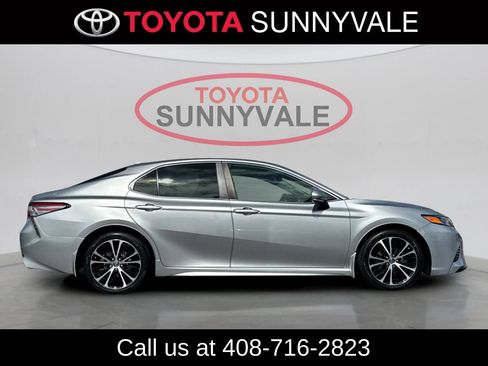 Used 2019 Toyota Camry SE w/ Audio Package FWD image 10