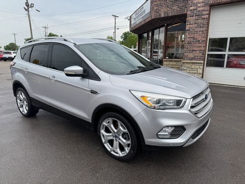 Used 2017 Ford Escape Titanium w/ Equipment Group 301A FWD image 18