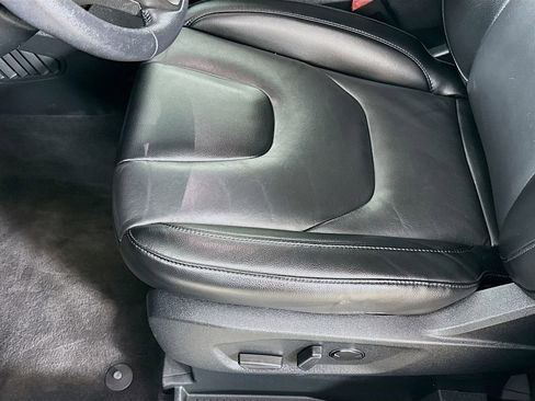 Used 2022 Ford Edge Titanium image 18