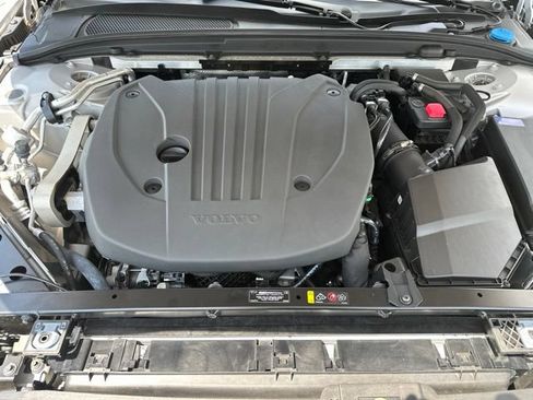 Certified 2024 Volvo S60 B5 Plus w/ Climate Package AWD/4WD image 34