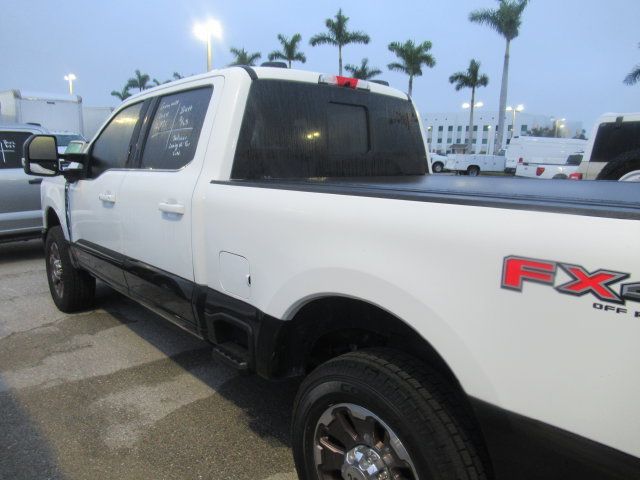 Used 2024 Ford F350 King Ranch w/ FX4 Off-Road Package AWD/4WD image 3