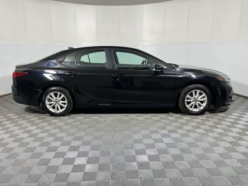 Used 2025 Toyota Camry LE FWD image 9