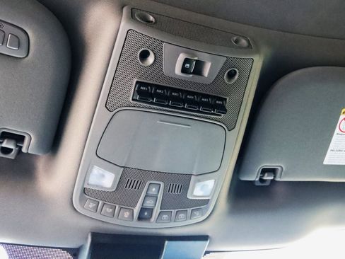 Used 2021 Ford F250 Lariat w/ Lariat Ultimate Package image 43