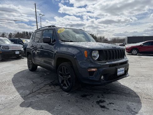 Used 2021 Jeep Renegade Latitude image 9