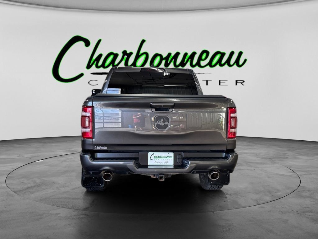 Used 2022 RAM 1500 Laramie w/ Sport Appearance Package AWD/4WD image 4