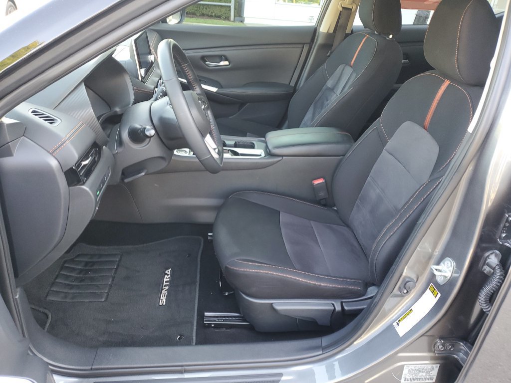 Certified 2023 Nissan Sentra SR w/ Trunk Package FWD image 20