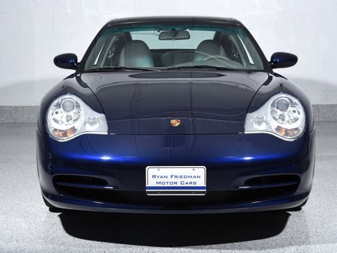 Used 2004 Porsche 911 Targa RWD image 11