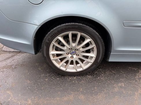Used 2009 Volvo C70 T5 FWD image 10