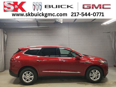 Used 2018 Buick Enclave Essence image 1