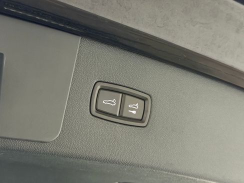 Used 2019 Porsche Cayenne S AWD/4WD image 43