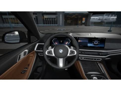 New 2026 BMW X6 xDrive40i image 13
